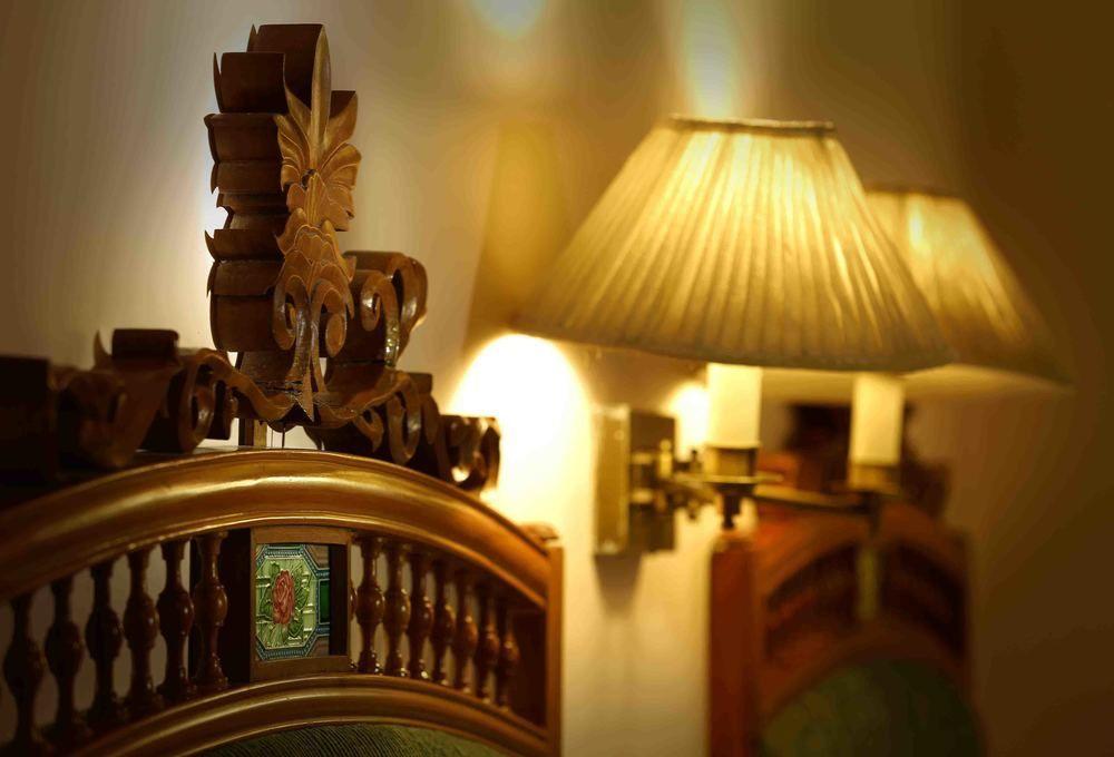 Royal Court Hotel Maduráj Kültér fotó