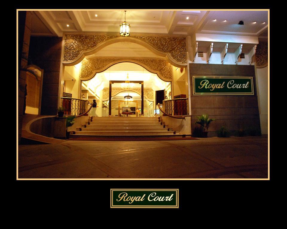 Royal Court Hotel Maduráj Kültér fotó